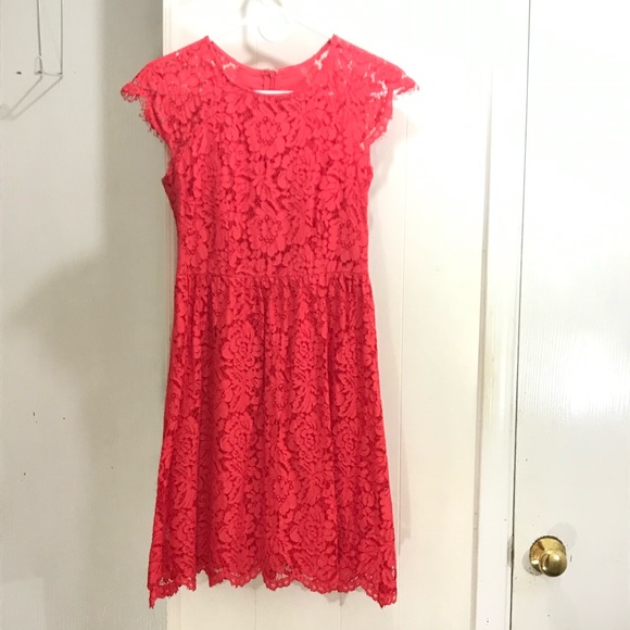 Jessica Simpson Dresses & Skirts - Jessica Simpson red lace dress
